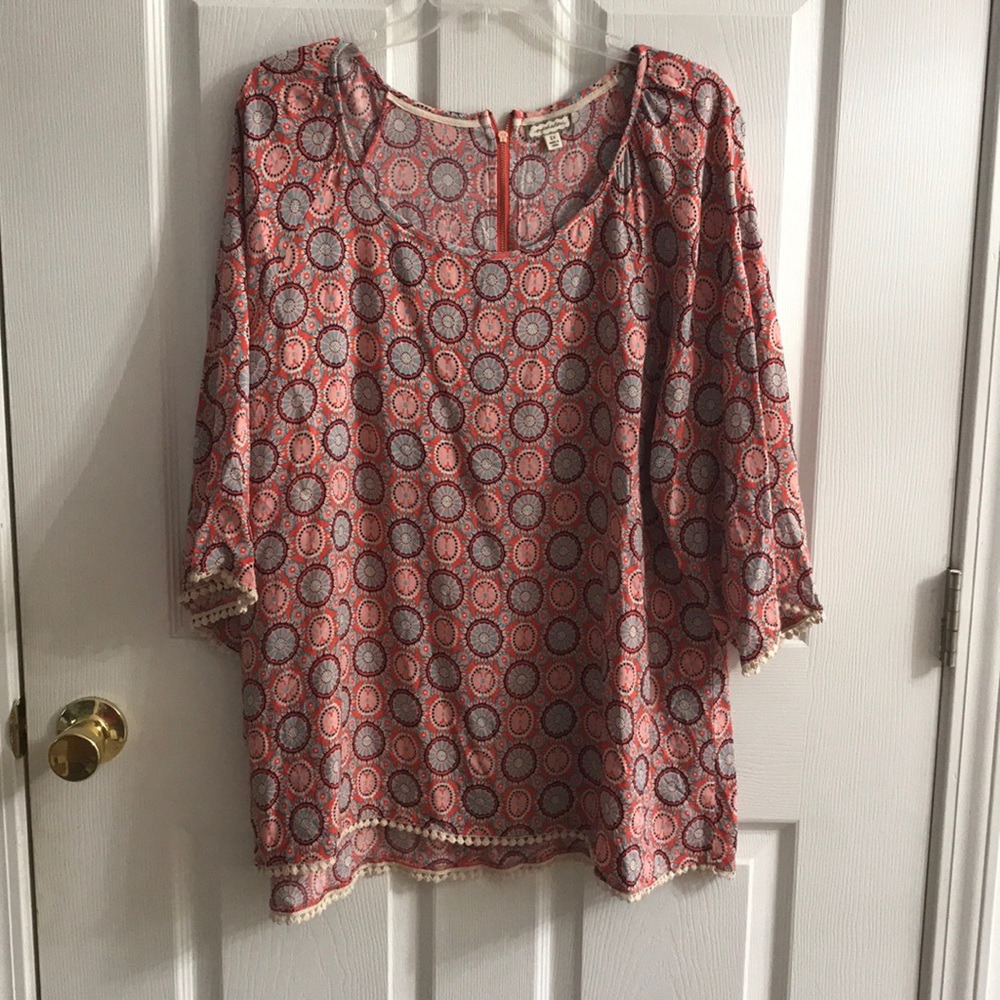 Women’s blouse